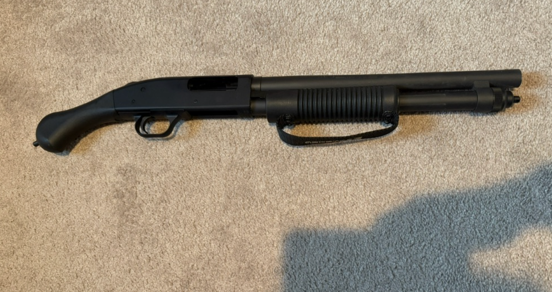 Mossberg 590 Shockwave 